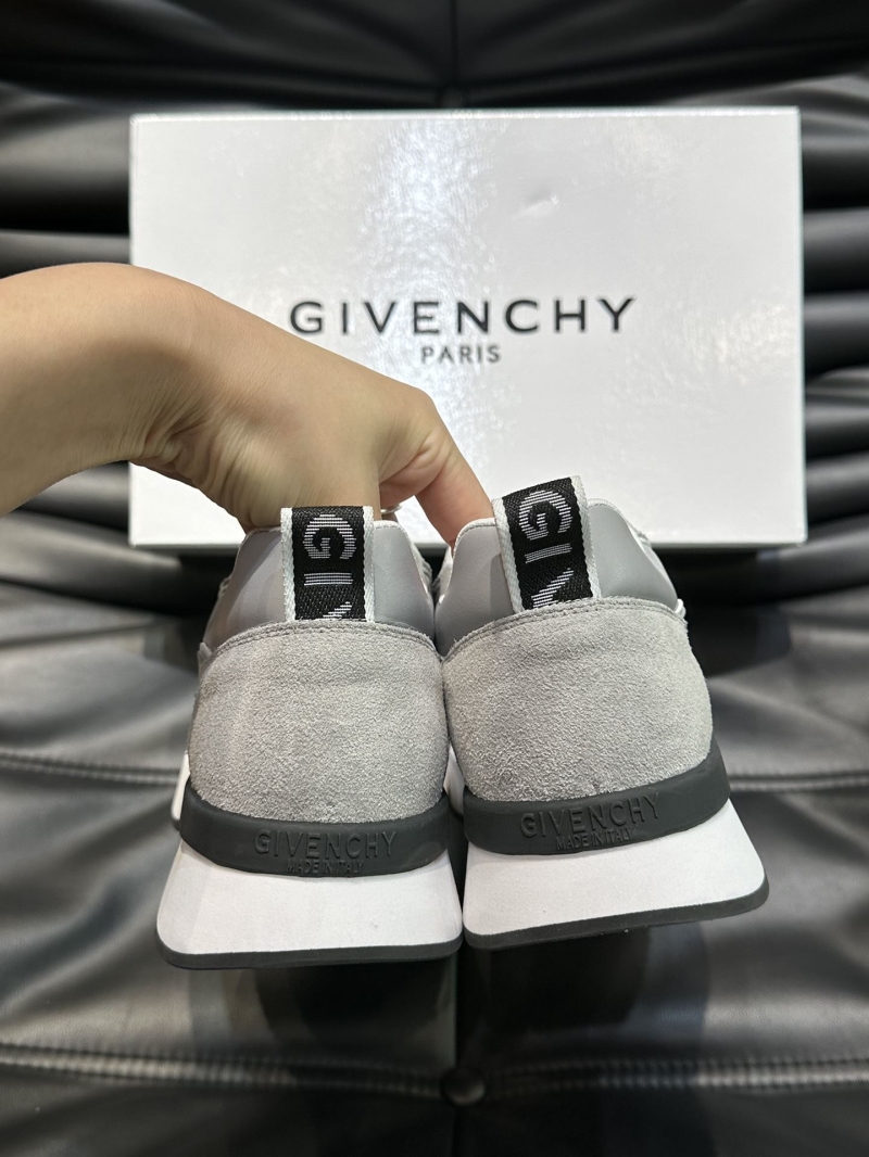 Givenchy Sneakers